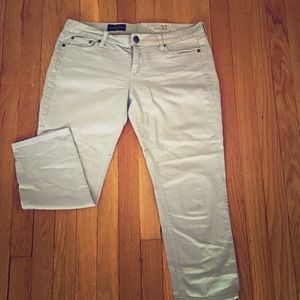 J. Crew cropped matchstick light wash size 31